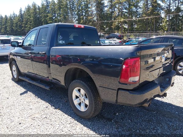 2016 RAM 1500 ST