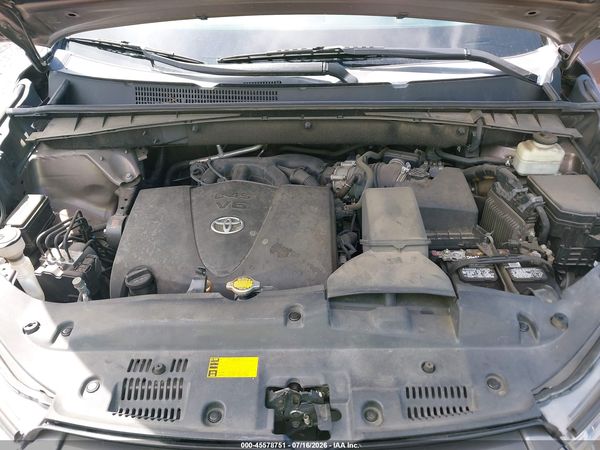 2017 TOYOTA HIGHLANDER LIMITED