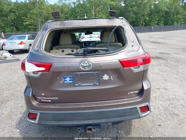 2017 TOYOTA HIGHLANDER LIMITED