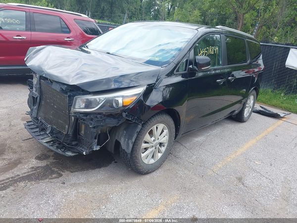 2017 KIA SEDONA LX