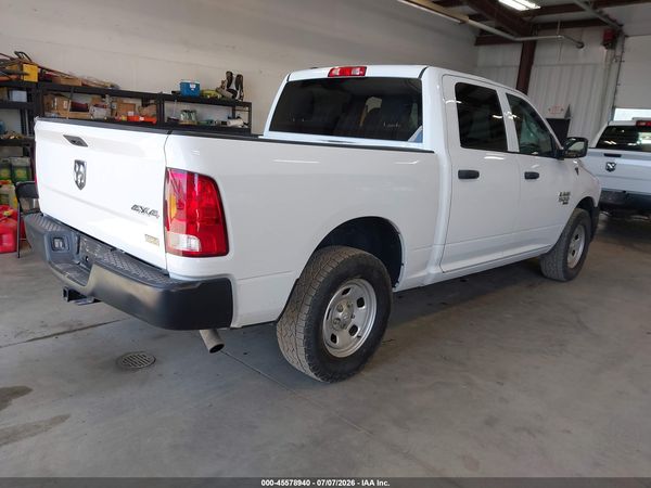 2019 RAM 1500 CLASSIC TRADESMAN  4X4 5'7 BOX