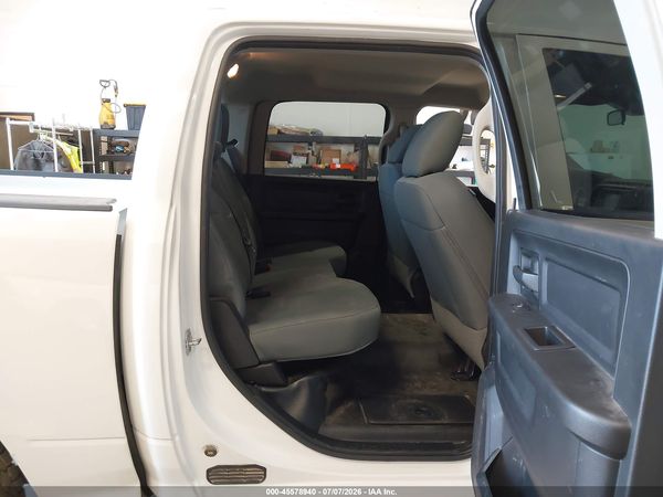 2019 RAM 1500 CLASSIC TRADESMAN  4X4 5'7 BOX