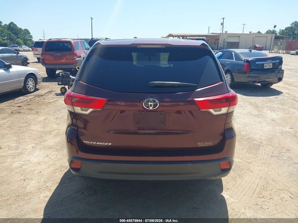 2019 TOYOTA HIGHLANDER LE