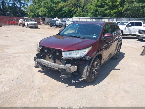 2019 TOYOTA HIGHLANDER LE