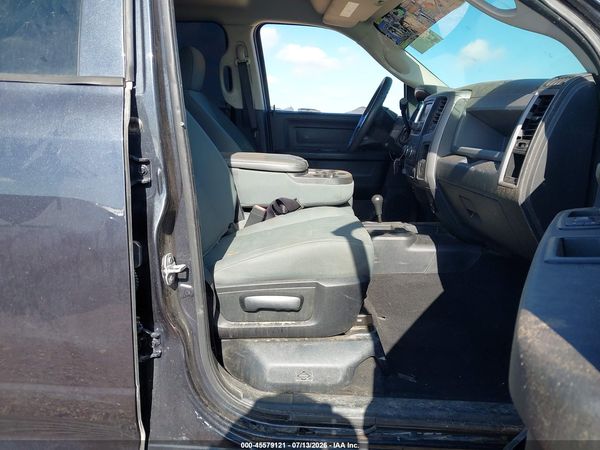 2018 RAM 2500 TRADESMAN  4X4 6'4 BOX