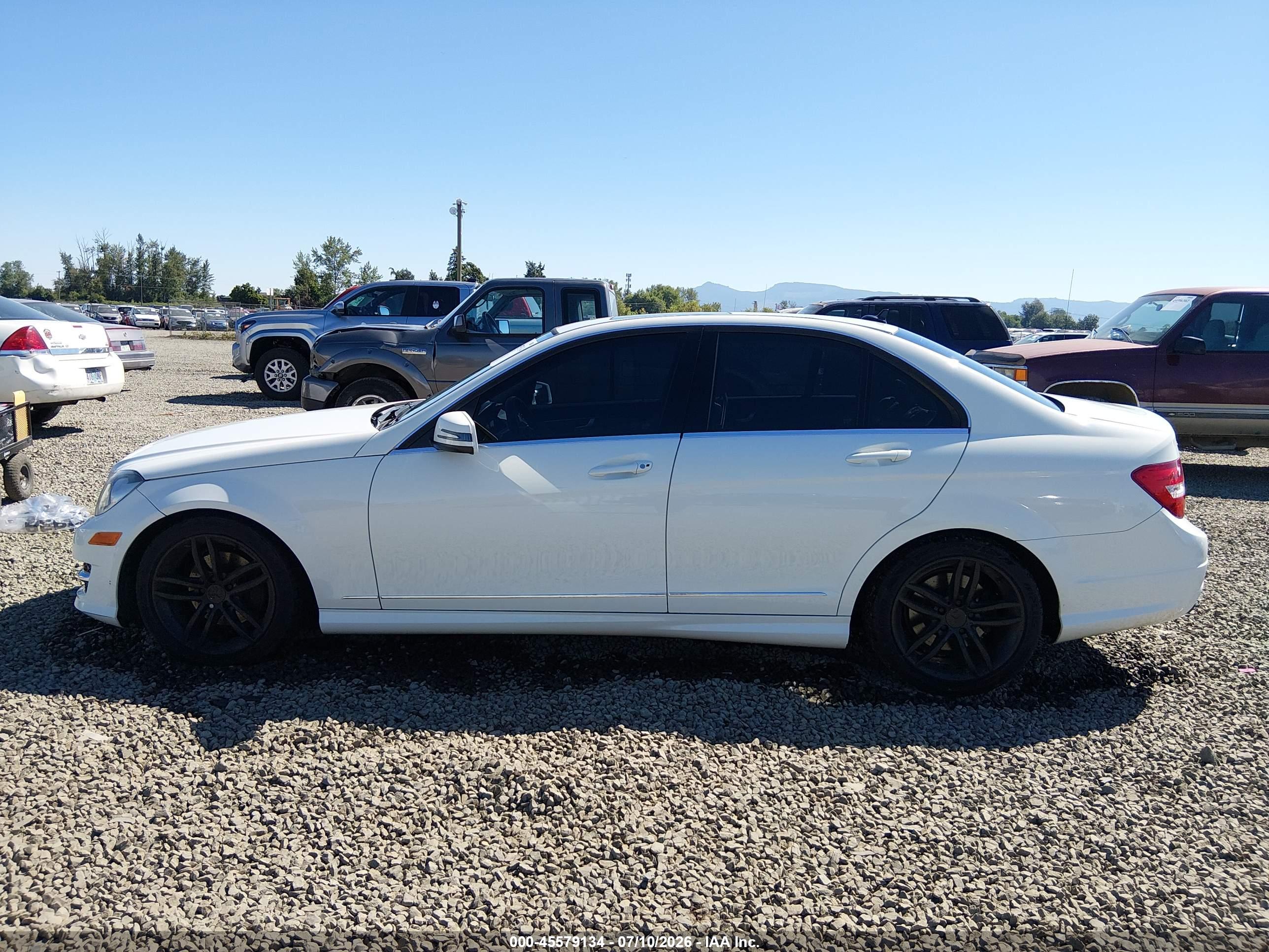 2012 MERCEDES-BENZ C 300 SPORT 4MATIC