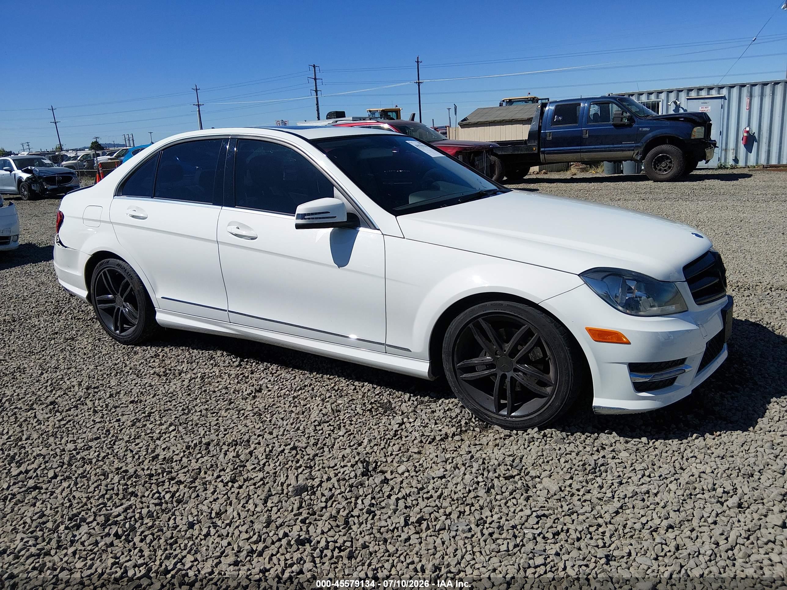 2012 MERCEDES-BENZ C 300 SPORT 4MATIC