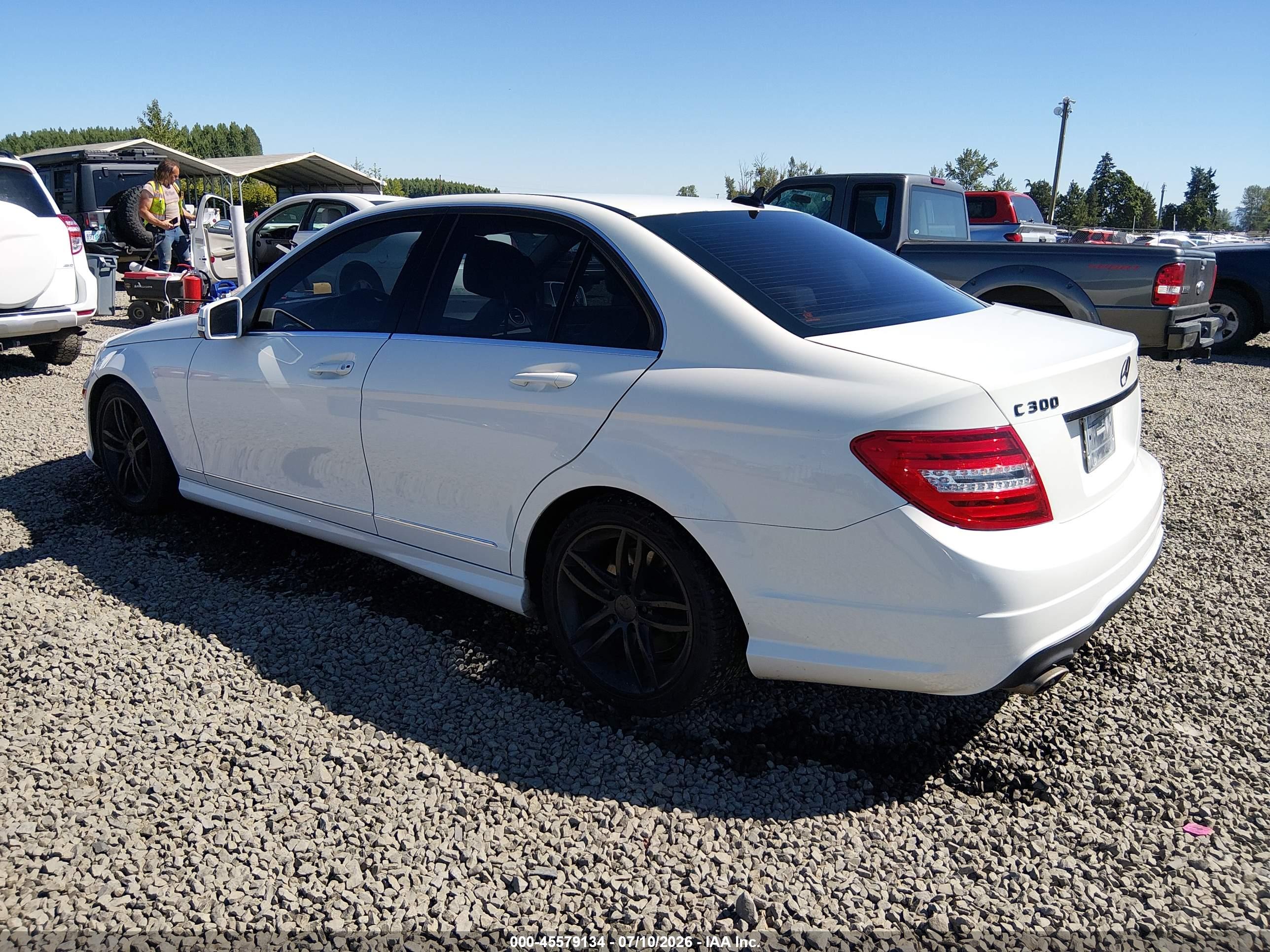 2012 MERCEDES-BENZ C 300 SPORT 4MATIC