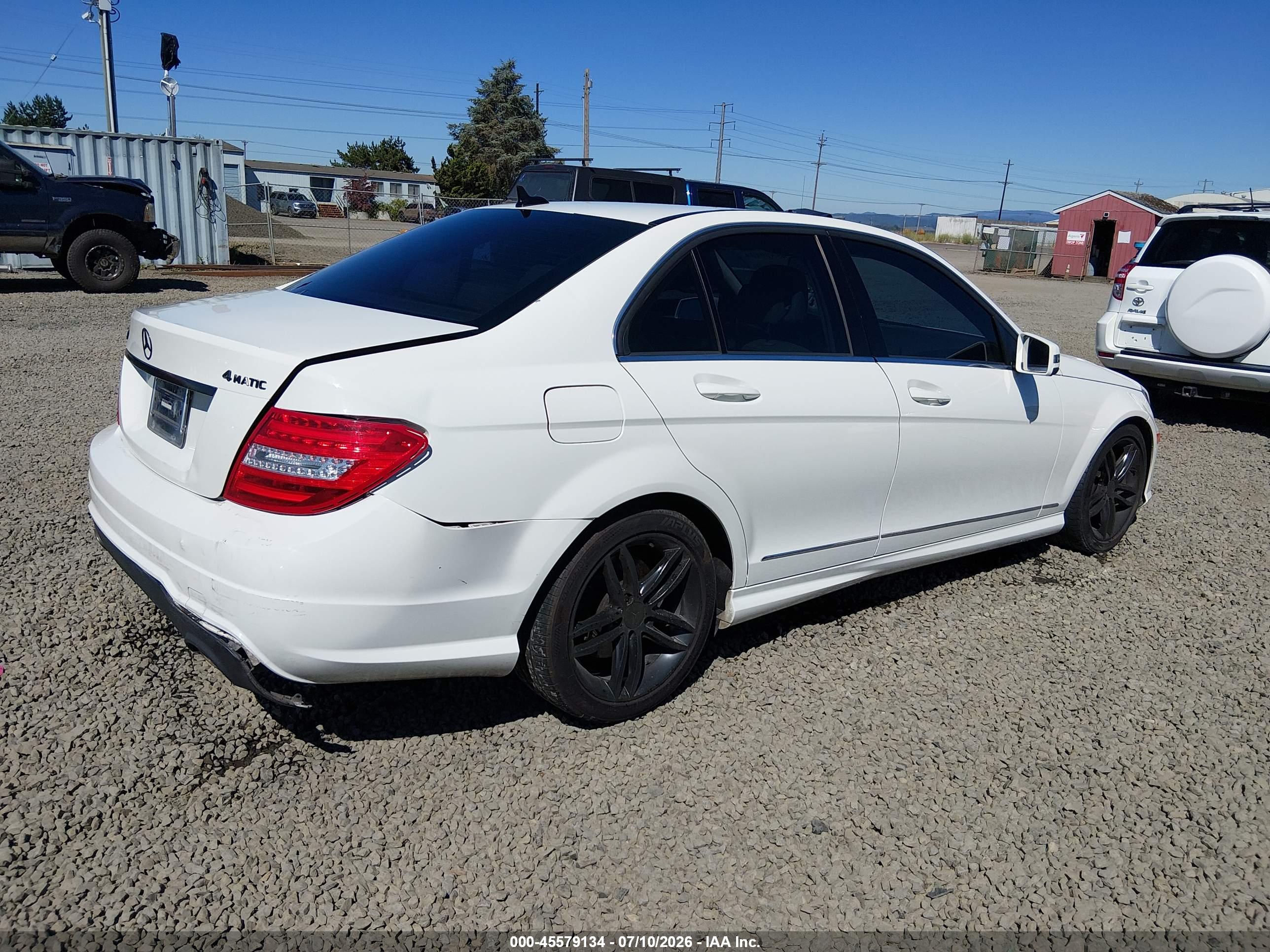 2012 MERCEDES-BENZ C 300 SPORT 4MATIC
