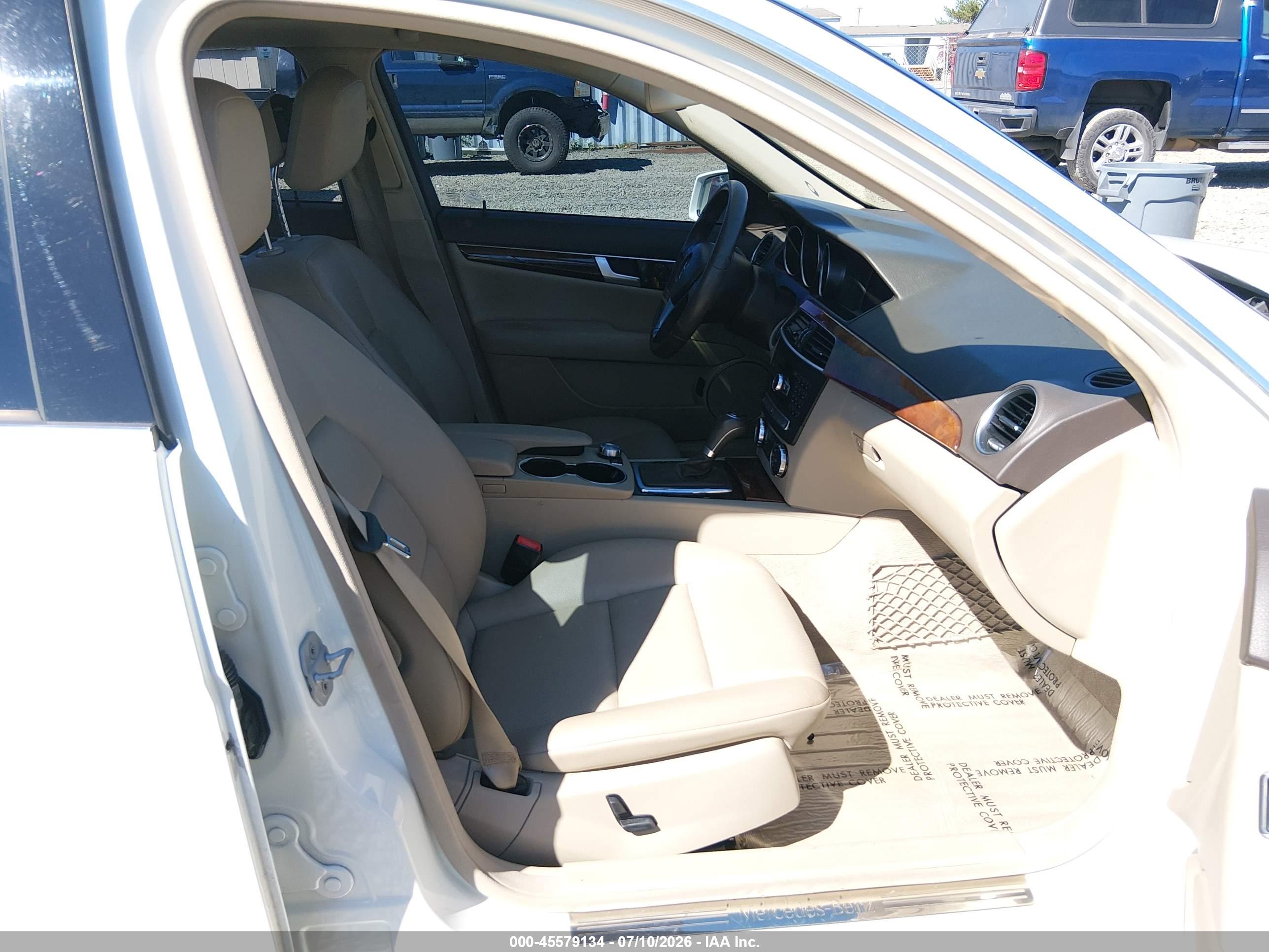 2012 MERCEDES-BENZ C 300 SPORT 4MATIC