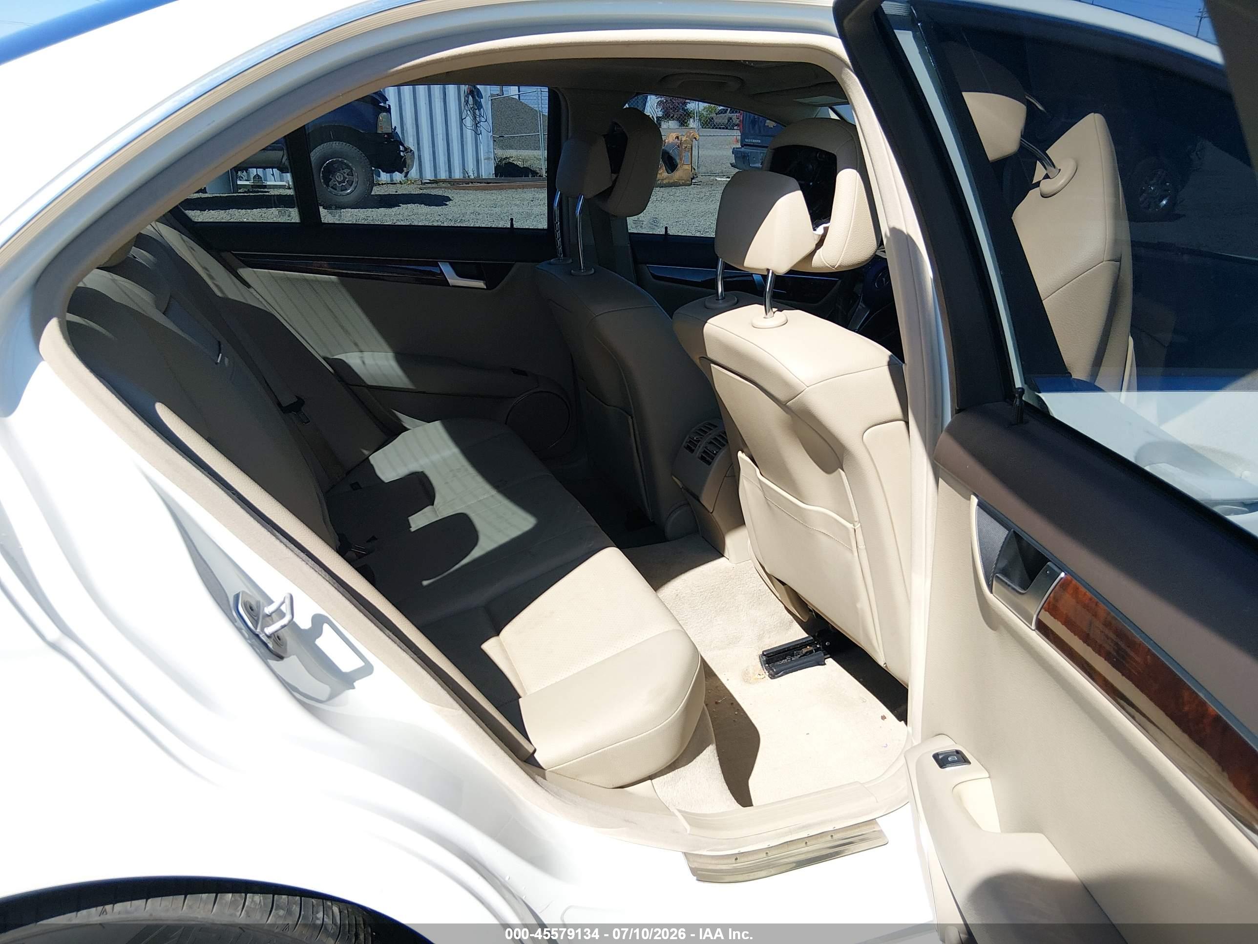 2012 MERCEDES-BENZ C 300 SPORT 4MATIC