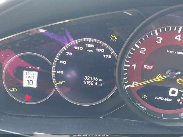 2022 PORSCHE CAYENNE E-HYBRID PLATINUM EDITION