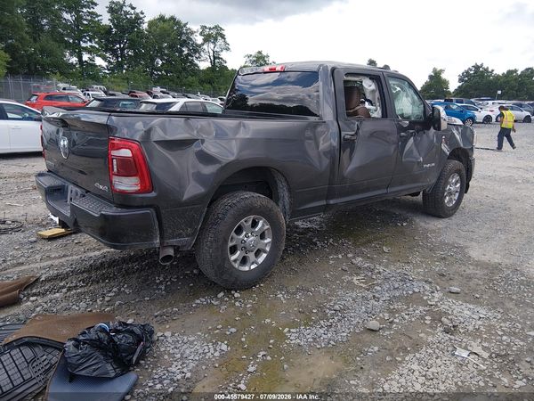 2023 RAM 3500 LARAMIE  4X4 6'4 BOX