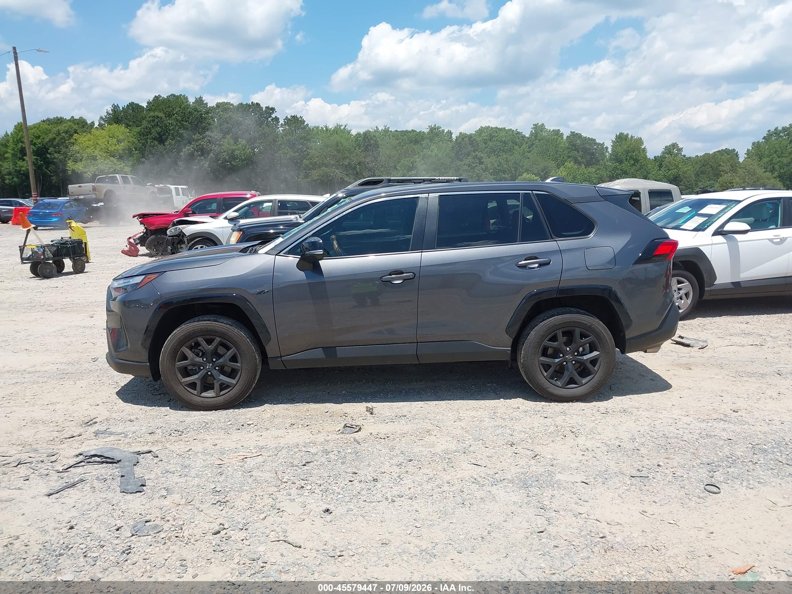 2024 TOYOTA RAV4 LE