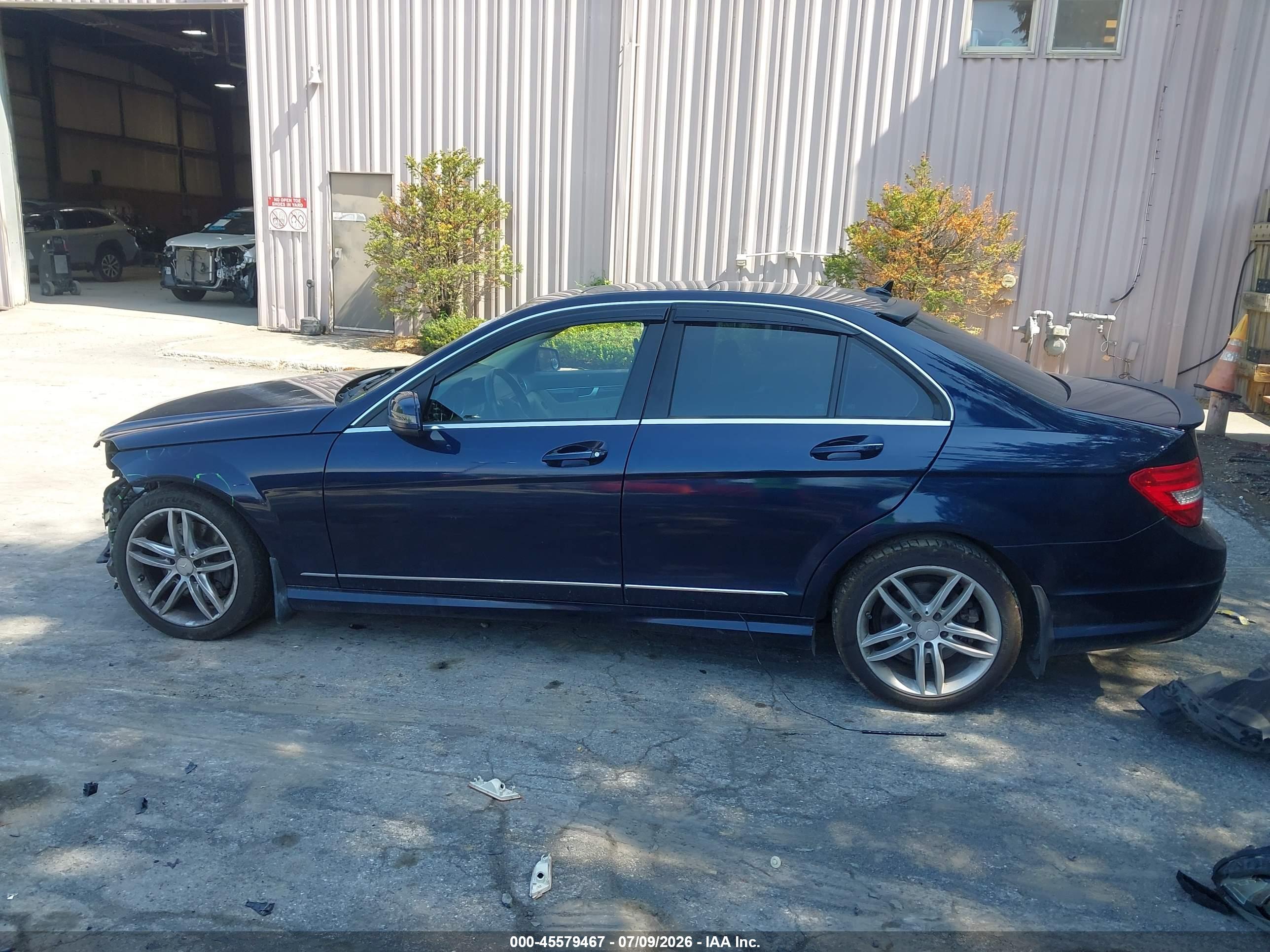 2014 MERCEDES-BENZ C 300 C300 4 MATIC