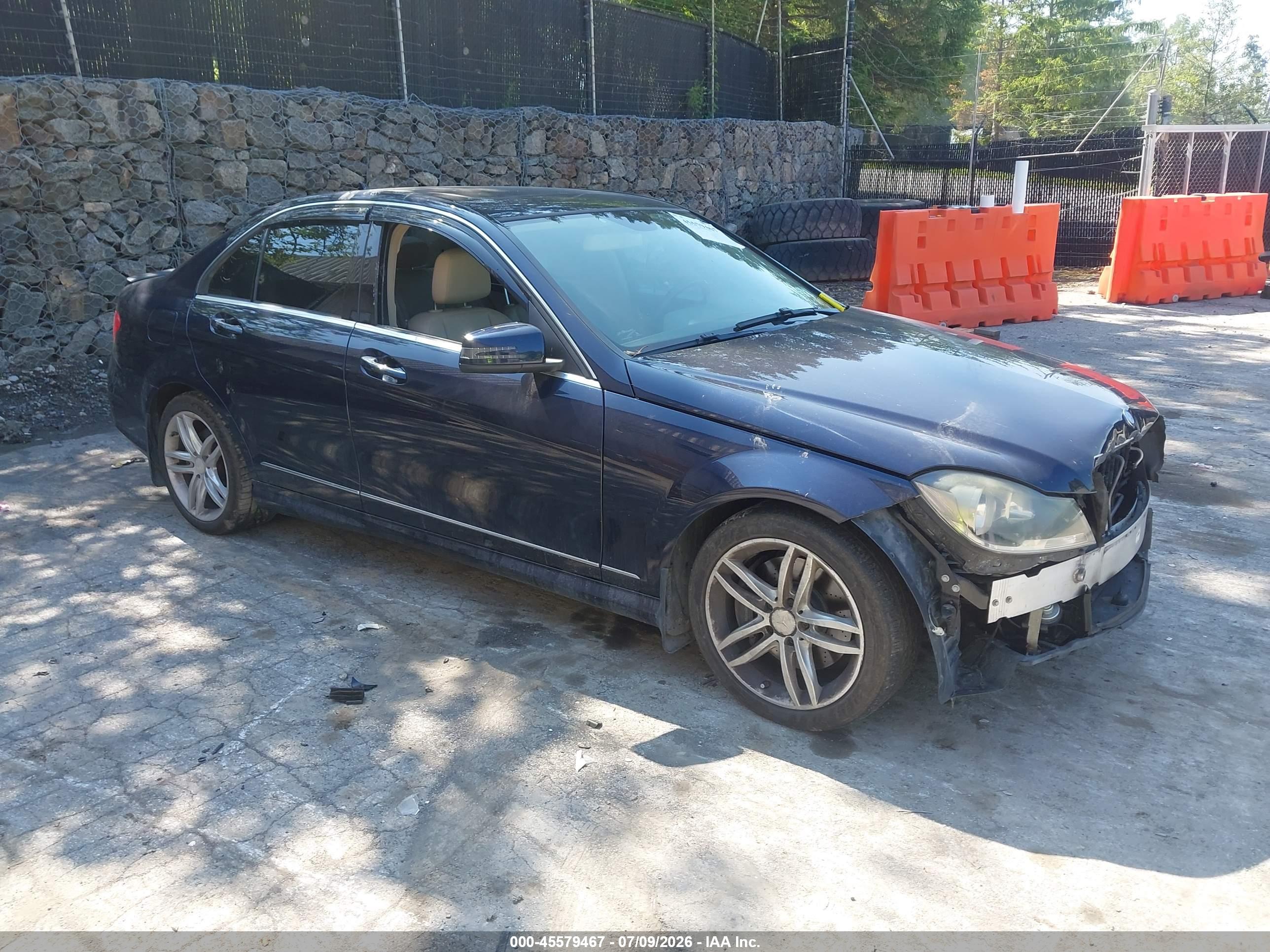 2014 MERCEDES-BENZ C 300 C300 4 MATIC
