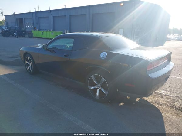 2013 DODGE CHALLENGER SXT