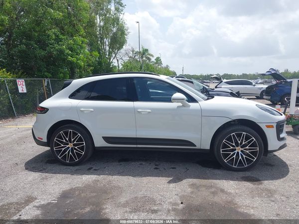 2026 PORSCHE MACAN T