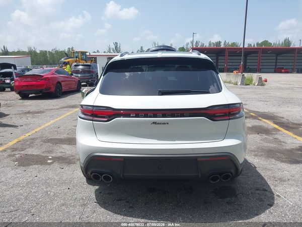 2026 PORSCHE MACAN T