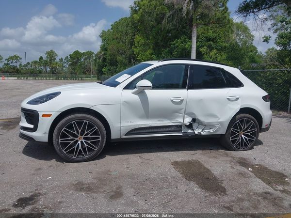 2026 PORSCHE MACAN T