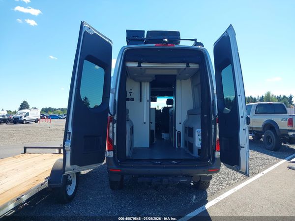 2021 MERCEDES-BENZ SPRINTER 2500 STANDARD ROOF V6