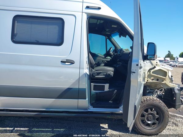 2021 MERCEDES-BENZ SPRINTER 2500 STANDARD ROOF V6