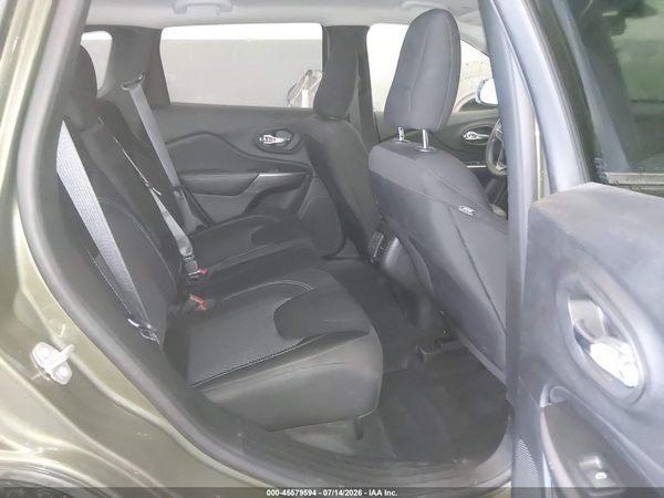 2019 JEEP CHEROKEE LATITUDE 4X4