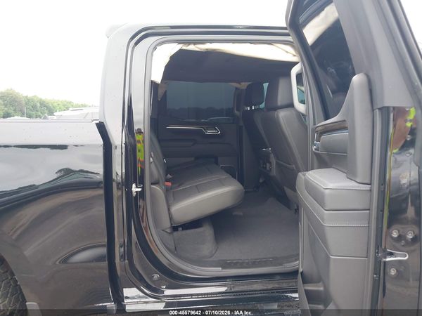 2026 CHEVROLET SILVERADO 1500 4WD  SHORT BED RST — I8