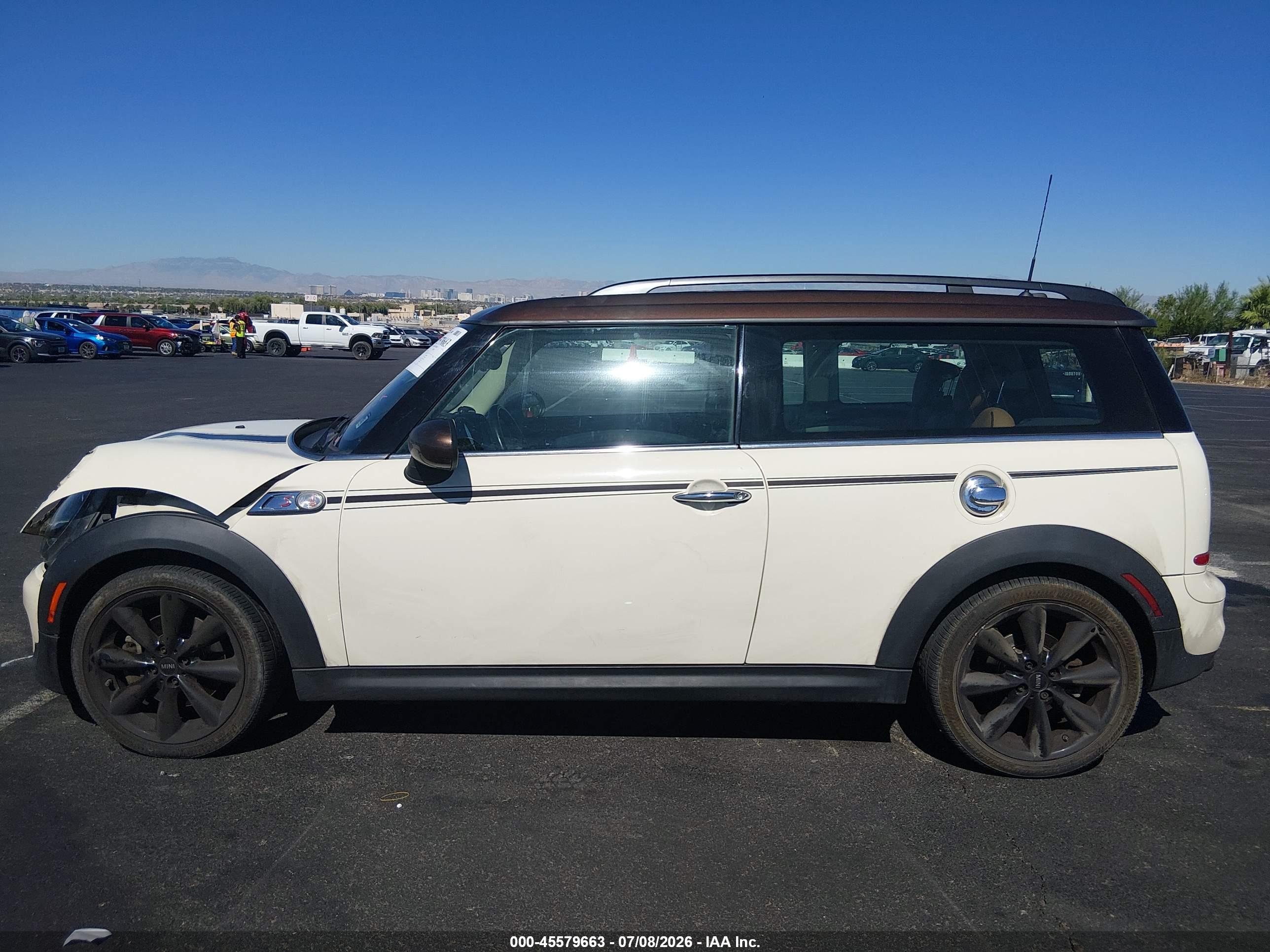 2013 MINI CLUBMAN COOPER S