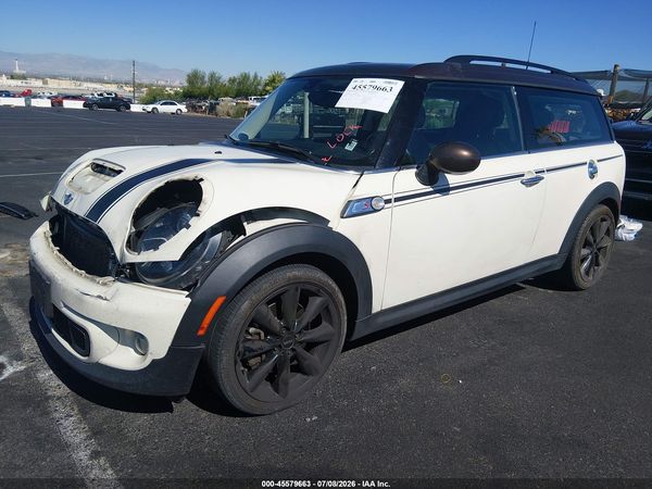 2013 MINI CLUBMAN COOPER S