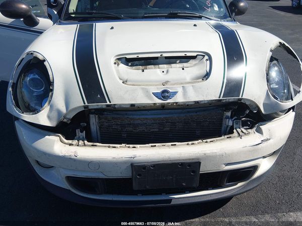 2013 MINI CLUBMAN COOPER S
