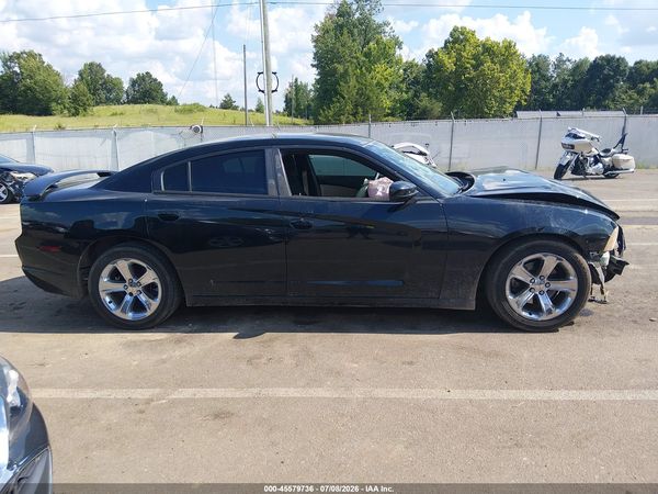 2012 DODGE CHARGER SE