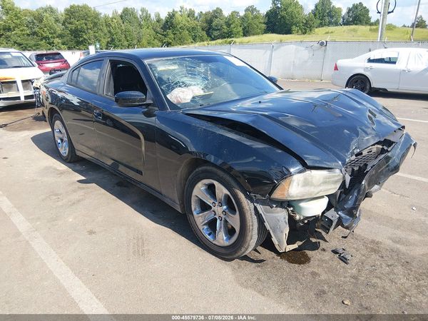 2012 DODGE CHARGER SE