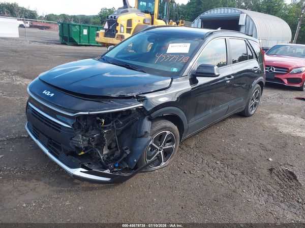 2023 KIA NIRO EX