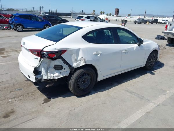 2017 MAZDA MAZDA3 SPORT