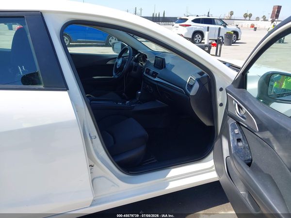2017 MAZDA MAZDA3 SPORT