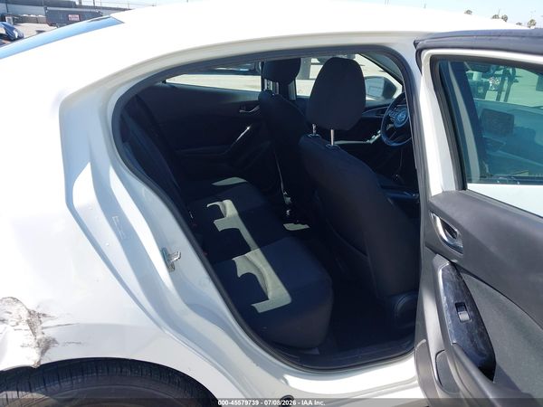 2017 MAZDA MAZDA3 SPORT