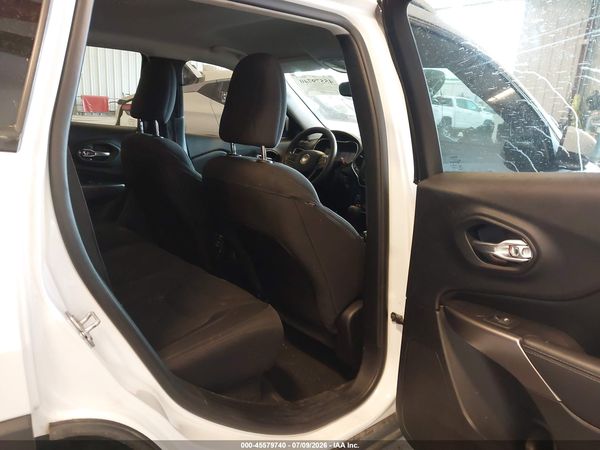 2021 JEEP CHEROKEE LATITUDE FWD