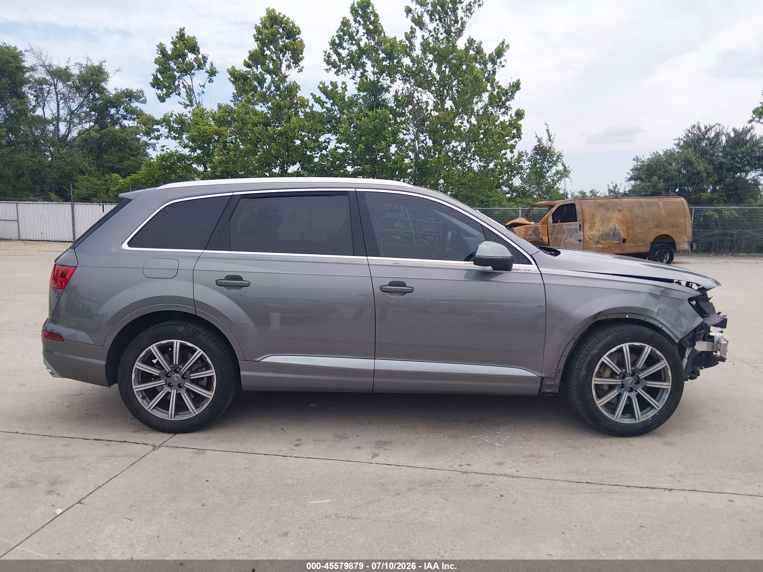 2017 AUDI Q7 3.0T PREMIUM