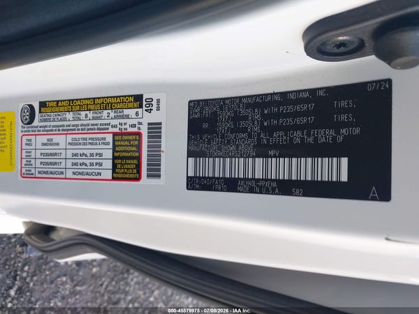 2024 TOYOTA SIENNA LE