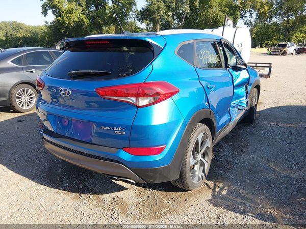 2016 HYUNDAI TUCSON SPORT
