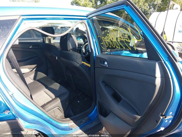 2016 HYUNDAI TUCSON SPORT