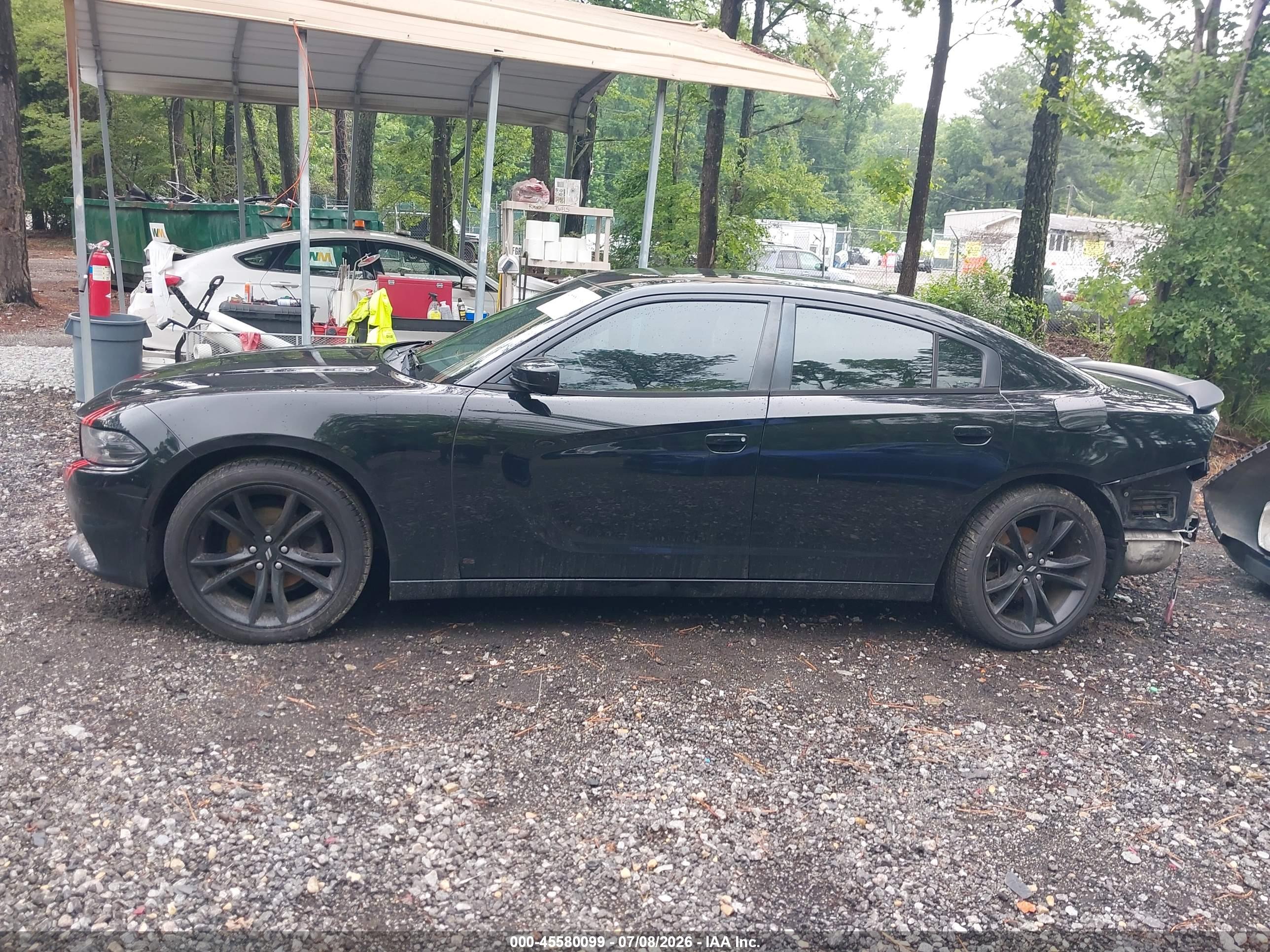 2016 DODGE CHARGER SE