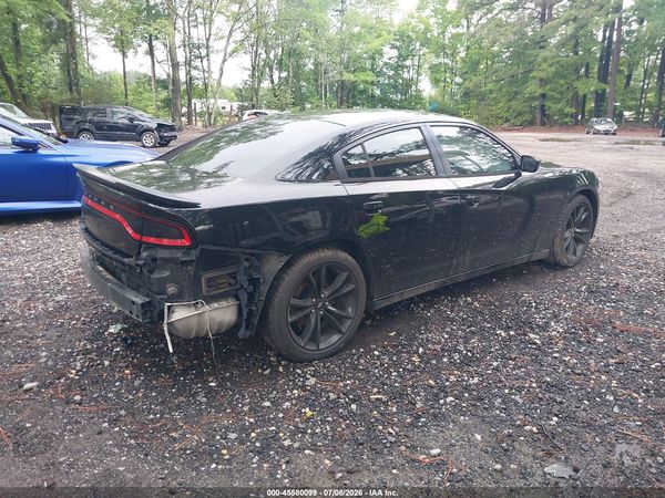 2016 DODGE CHARGER SE