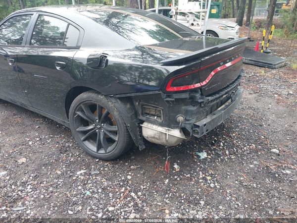 2016 DODGE CHARGER SE