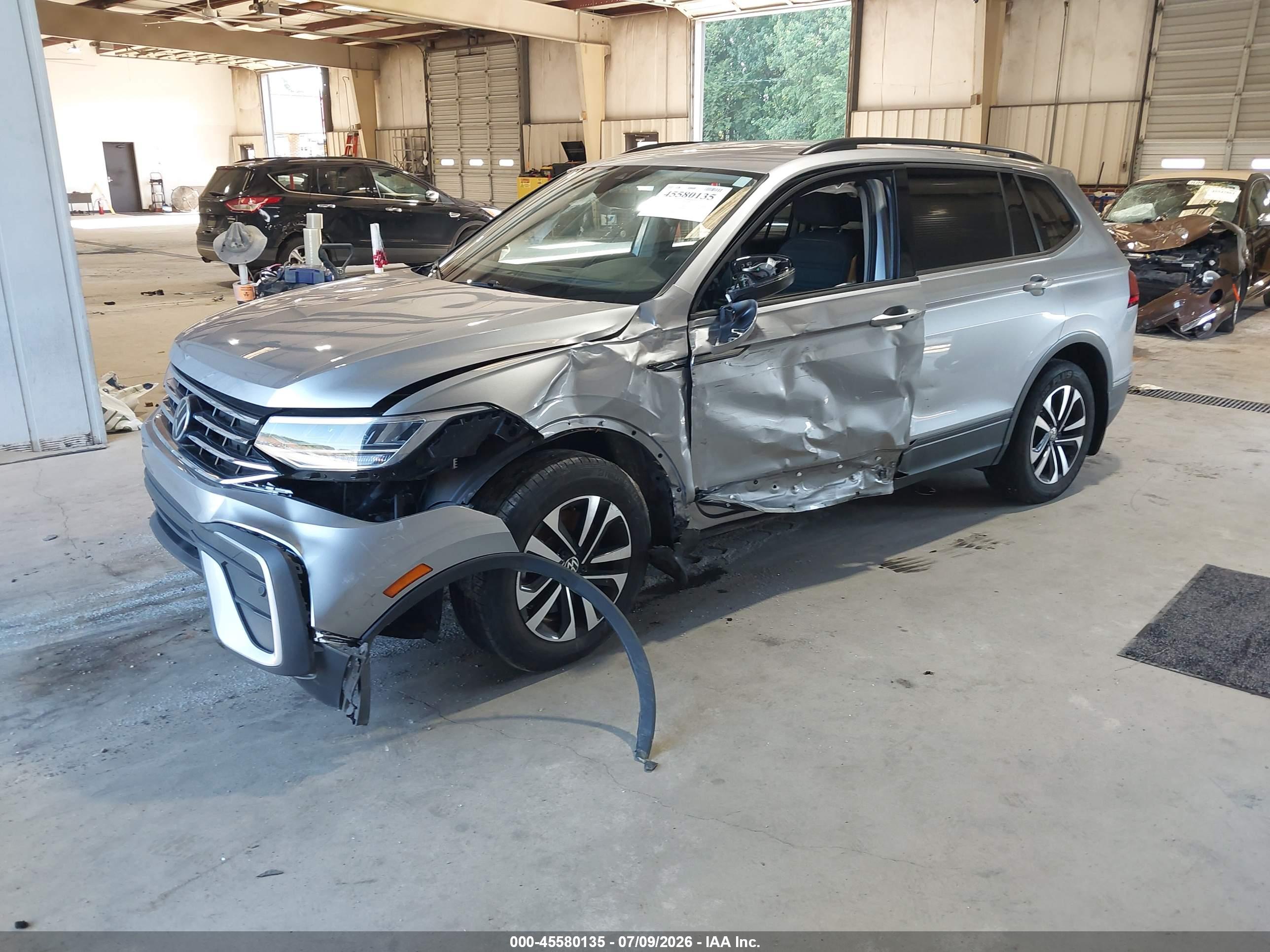 2024 VOLKSWAGEN TIGUAN 2.0T S — I2