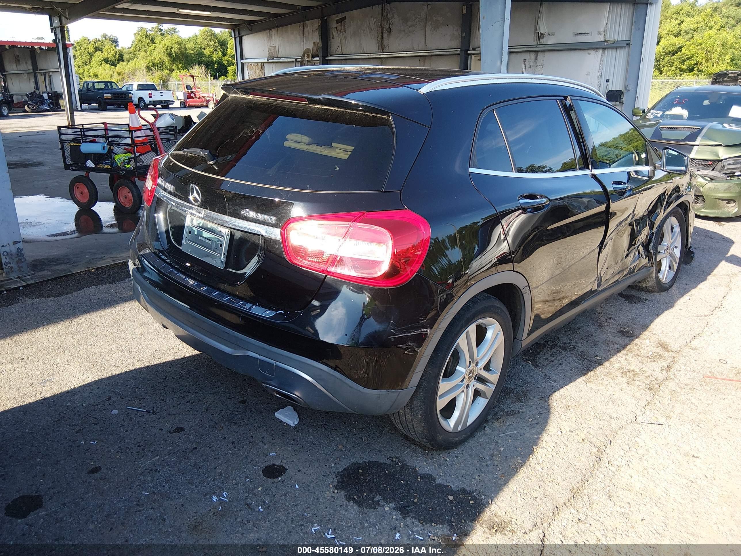 2018 MERCEDES-BENZ GLA 250 4MATIC
