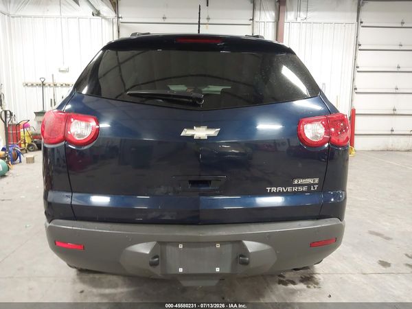 2012 CHEVROLET TRAVERSE LT W/1LT — I119