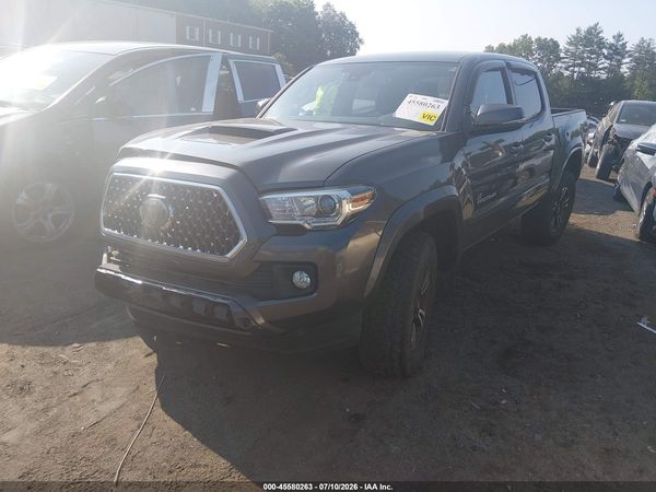 2018 TOYOTA TACOMA TRD SPORT