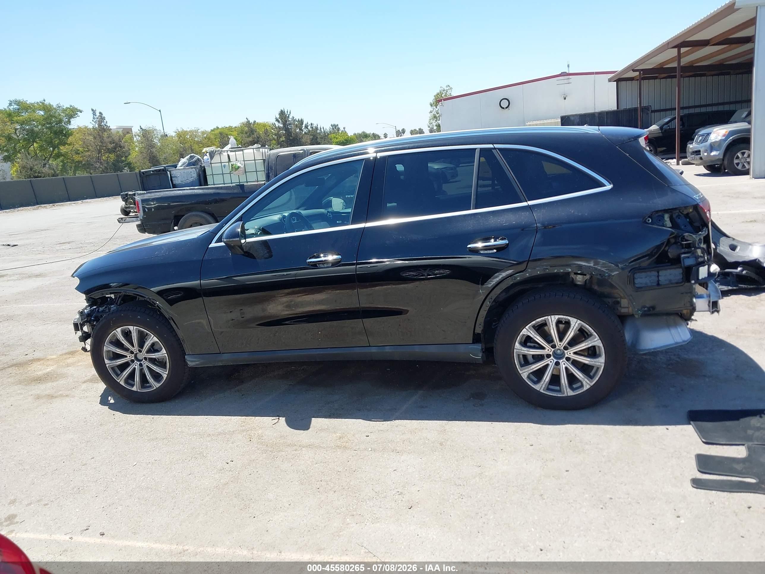2026 MERCEDES-BENZ GLC 300 4MATIC SUV